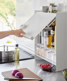 tower(タワー)のtower(タワー)前が開く 隠せる調味料ラック(キッチン収納)