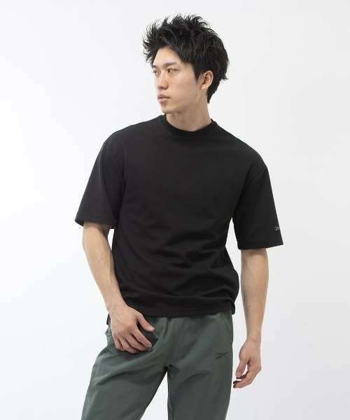 Reebok(リーボック)の「アクティブ Tシャツ / ACTIV COLL SS TEE(Tシャツ/カットソー・メンズ・ブルー/ブラック/ストーン・LARGE/MEDIUM/SMALL/XX-LARGE/X-LARGE)」の1枚目の写真