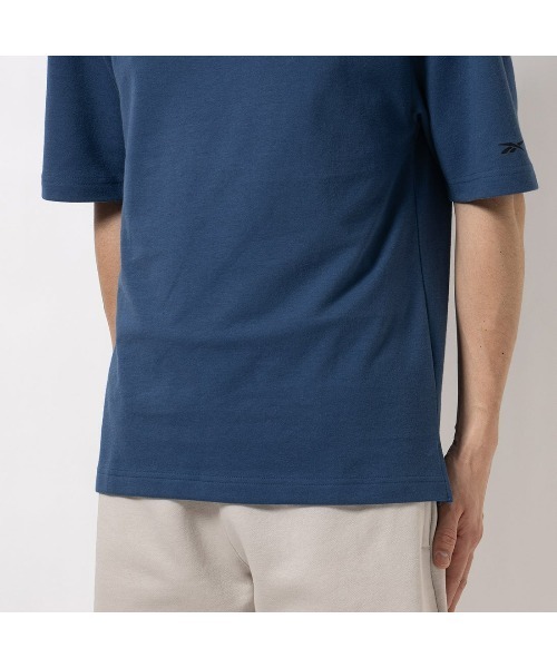 Reebok(リーボック)の「アクティブ Tシャツ / ACTIV COLL SS TEE(Tシャツ/カットソー・メンズ・ブルー/ブラック/ストーン・LARGE/MEDIUM/SMALL/XX-LARGE/X-LARGE)」の7枚目の写真