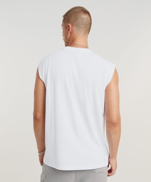 G-STAR（ジースター）の「BOXY SLEEVELESS T-SHIRT/オーバーサイズロゴノースリーブ（タンクトップ・メンズ・ホワイト・X-SMALL/X-LARGE/LARGE/SMALL/MEDIUM）」の3枚目の写真