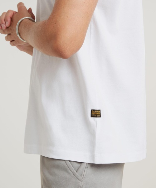 G-STAR（ジースター）の「BOXY SLEEVELESS T-SHIRT/オーバーサイズロゴノースリーブ（タンクトップ・メンズ・ホワイト・X-SMALL/X-LARGE/LARGE/SMALL/MEDIUM）」の4枚目の写真