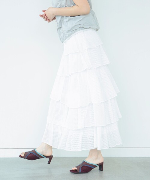 Ray BEAMS(レイビームス)の「Ray BEAMS / シアー ギンガム ティアード スカート(スカート・レディース・ホワイト/ブラック・0/1)」の7枚目の写真