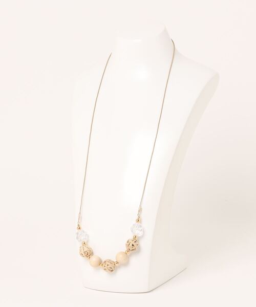 チチカカ(チチカカ)の「クリアラタンボールネックレス(ネックレス・レディース・ブラウン/ベージュ・FREE)」の9枚目の写真