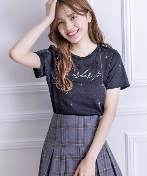 clear（クリア）の「ラメ刺繍ロゴTシャツ（Tシャツ/カットソー
