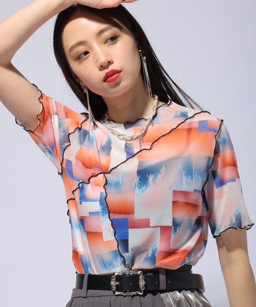 HARE（ハレ）の「【Fashionart Mag LADIES】2WAYシアータイトトップス（Tシャツ/カットソー・レディース・ブラック/ホワイト・FREE）」の12枚目の写真