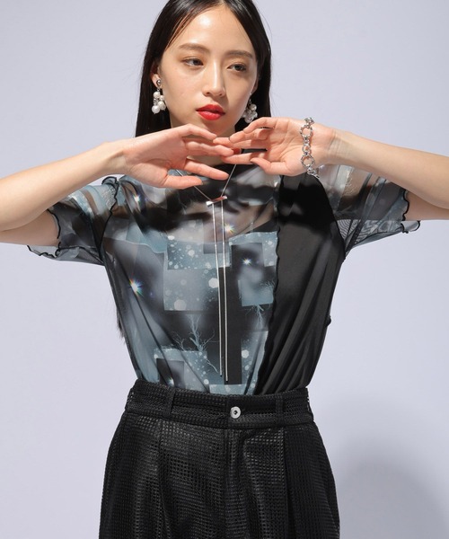 HARE（ハレ）の「【Fashionart Mag LADIES】2WAYシアータイトトップス（Tシャツ/カットソー・レディース・ブラック/ホワイト・FREE）」の18枚目の写真