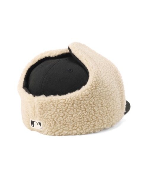 NEW ERA（ニューエラ）の「ニューエラ キャップ  59FIFTY耳付き MLB（キャップ・メンズ・ブラック系/ブラック/ホワイト・7 1/8/7/7 3/8/7 1/4/7 3/4/7 5/8/7 1/2/8/7 7/8）」の6枚目の写真