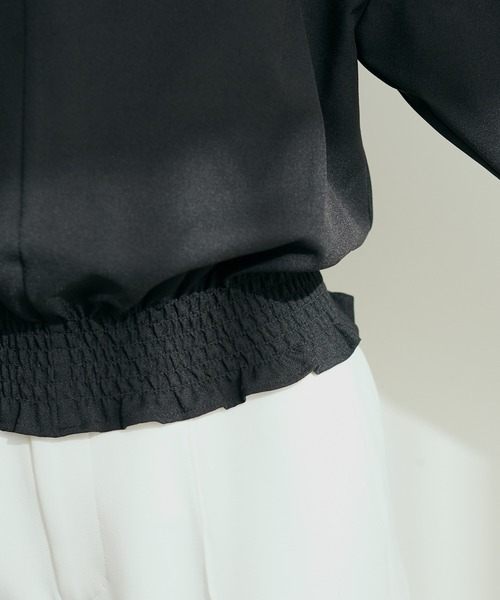 natural couture(ナチュラルクチュール)の「2WAYスカラップブラウス(シャツ/ブラウス・レディース・ブラック/ピンク/ブルー/アイボリー/ボルドー/その他1/その他2/グレイッシュベージュ・FREE)」の18枚目の写真