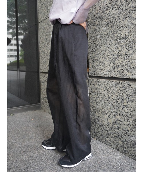 CHAROL(シャロル)の「シアーストライプパンツ(その他パンツ・レディース・ホワイト/ブラック・S/M)」の20枚目の写真