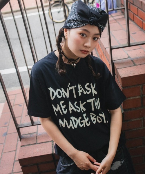 WudgeBoy（ワッジボーイ）の「Tegaki t shirt（Tシャツ/カットソー・レディース・ブラウン/ブラック/ホワイト・LARGE/X-LARGE/MEDIUM）」の2枚目の写真