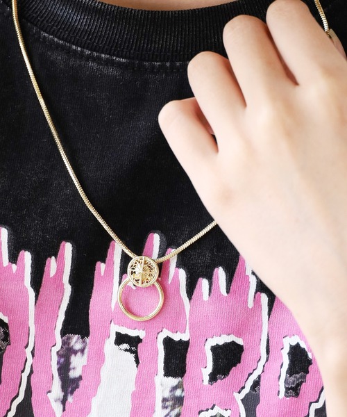 blatto（ブラット）の「blatto/ブラット glasses holder サングラスホルダー メガネ掛け 2WAY 低アレルギー素材 oku-glasses holder-00413（ネックレス・メンズ・シルバー系3/ゴールド系5/シルバー系1/シルバー系5/ゴールド系3/シルバー系4/シルバー系2・FREE）」の9枚目の写真