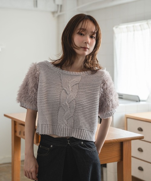 M me eme エムミーエメ フェイクファーケーブルニットトップス ピンク M me eme エムミーエメ フェイクファーケーブルニットトップス ピンク