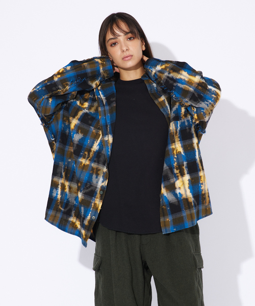 Revo.（レボ）の「【Revo.】チェック/フリンジ/ブリーチシャツ（シャツ/ブラウス・メンズ・ブラウン/ネイビー・M/L）」の2枚目の写真