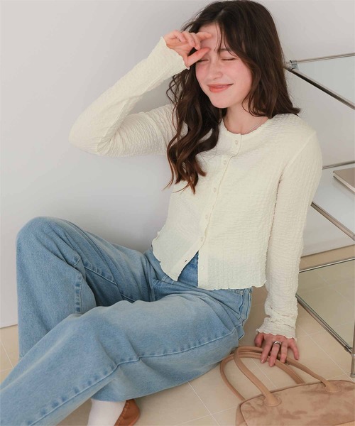 titivate(ティティベイト)の「前後2wayポコポコジャガードトップス(Tシャツ/カットソー・レディース・ブラック/アイボリー/ライトブルー/グリーン/イエロー系その他/ライトブラウン/レッド/ラベンダー・S/M/L)」の15枚目の写真