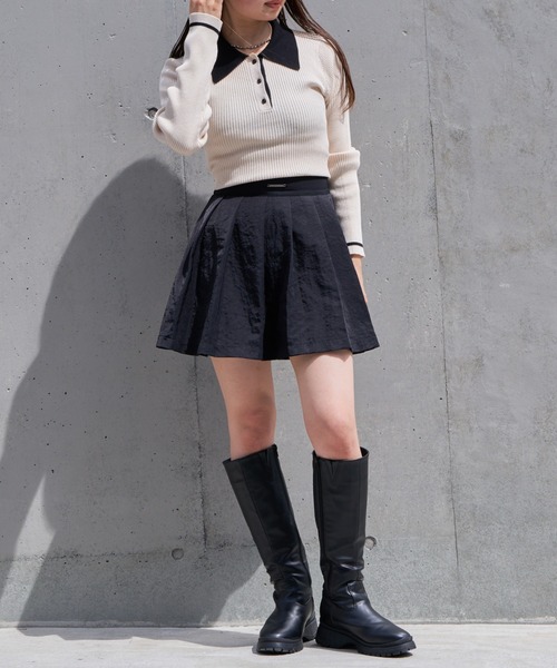 RAY CASSIN(レイカズン)の「プリーツボリュームミニスカート(スカート・レディース・ベージュ系その他2/ブラック/グレー・FREE)」の4枚目の写真