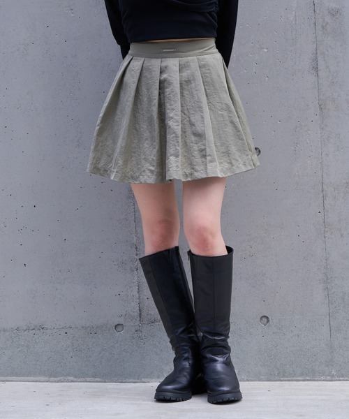 RAY CASSIN(レイカズン)の「プリーツボリュームミニスカート(スカート・レディース・ベージュ系その他2/ブラック/グレー・FREE)」の17枚目の写真