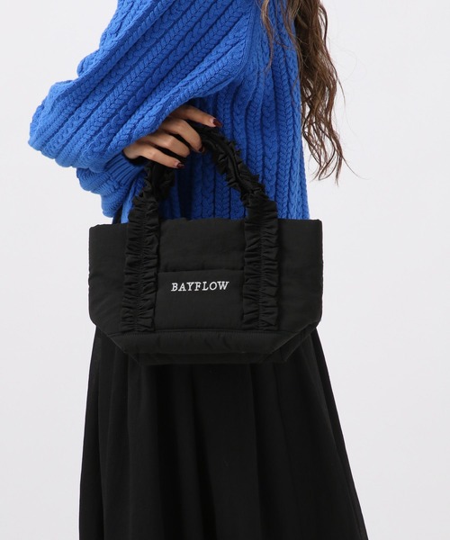 BAYFLOW（ベイフロー）の「[長財布も収納可能サイズ]フリルロゴトートS（トートバッグ・レディース・ブラック/ブルーグレー・FREE）」の5枚目の写真