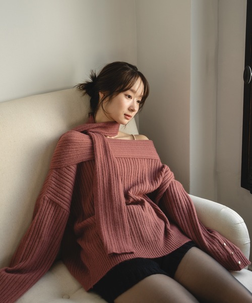 mideal(マイディール)の「off shoulder choker knit / オフショルダーチョーカーニット(ニット/セーター・レディース・グレイッシュベージュ/ピンク・FREE)」の5枚目の写真