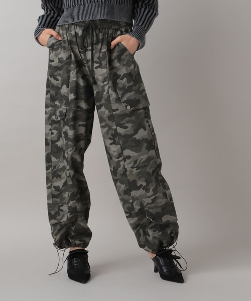 FOREVER 21（フォーエバー トゥエンティーワン）の「【2024FW】グランジカーゴパンツ（カーゴパンツ・レディース・ブラック/グレー系その他/カーキ・FREE）」の12枚目の写真