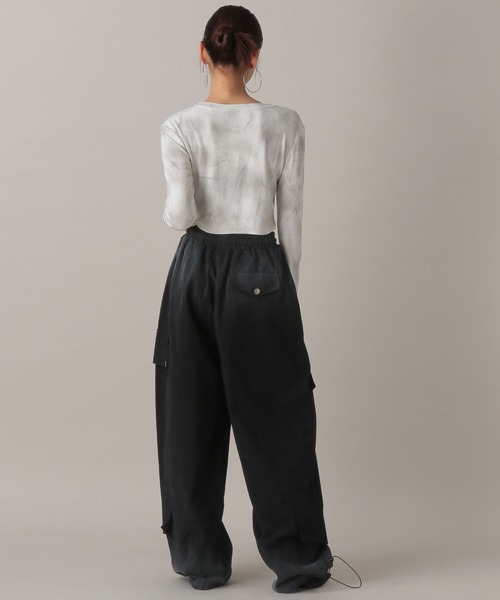 FOREVER 21（フォーエバー トゥエンティーワン）の「【2024FW】グランジカーゴパンツ（カーゴパンツ・レディース・ブラック/グレー系その他/カーキ・FREE）」の9枚目の写真