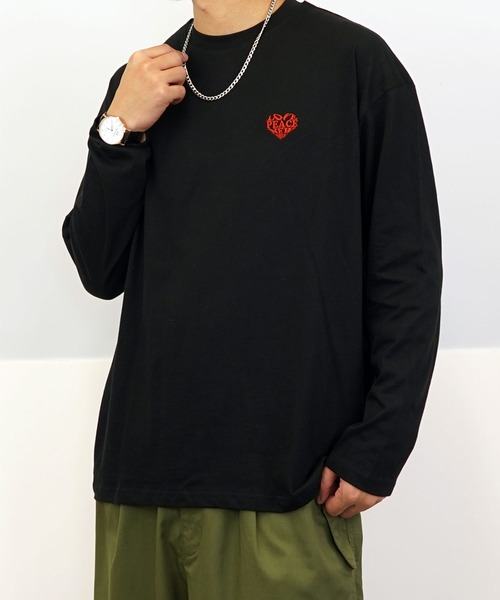 BAYBLO(ベイブロ)の「(GV)ユニセックス ワイドシルエット刺繍ロングスリーブTシャツ(Tシャツ/カットソー・メンズ・ホワイト系その他3/ブラウン/ライトブラック/スミクロ/モカ/ブラック/サックスブルー/ブラック系その他2/ホワイト系その他2/ダークグリーン/ブラック系その他3/ホワイト・L/LL/M)」の5枚目の写真