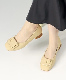 LibertyDoll（リバティードール）の「やわらか スクエアゴールドモチーフパンプス（パンプス）」