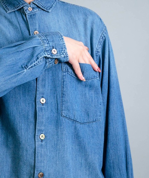 OMNIGOD（オムニゴッド）の「[OMNIGOD womens / オムニゴッド] 5.5ozデニム スプレッドカラーマニッシュシャツ（シャツ/ブラウス・レディース・インディゴブルー・2/3）」の11枚目の写真