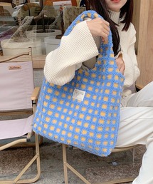 aimoha（アイモハ）の「モコモコトートバッグ (AW)（トートバッグ）」