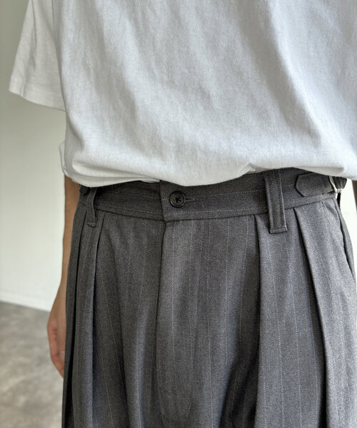 CPCM(シーピーシーエム)の「ヘリンボーンタックスラックス(その他パンツ・メンズ・ベージュ/ネイビー/ブラック/グレー・LARGE/MEDIUM)」の18枚目の写真