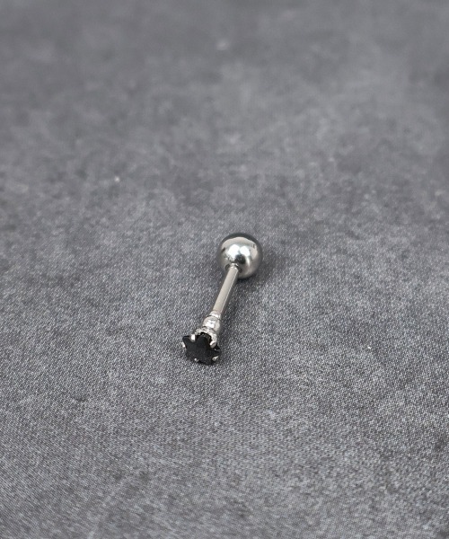 4INT.(フォイント)の「キュービック スターモチーフ ボディピアス 16G(片耳用) / サージカルステンレス316L (金属アレルギー対応)(ピアス(片耳用)・メンズ・ブラック/クリア・5/4/3)」の12枚目の写真
