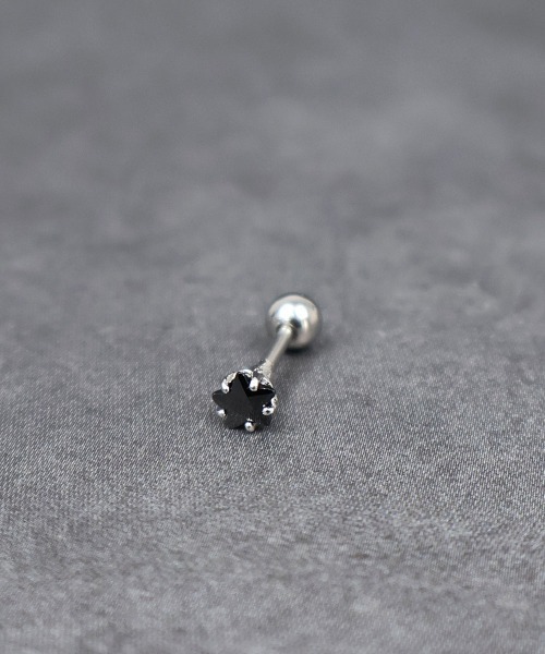 4INT.(フォイント)の「キュービック スターモチーフ ボディピアス 16G(片耳用) / サージカルステンレス316L (金属アレルギー対応)(ピアス(片耳用)・メンズ・ブラック/クリア・5/4/3)」の16枚目の写真