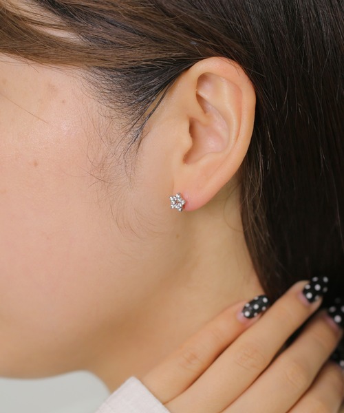 LINFA (リンファ)の「片耳用 サージカルステンレス ビジュースターピアス(ピアス(片耳用)・レディース・ピンクゴールド/シルバー/ゴールド・FREE)」の6枚目の写真