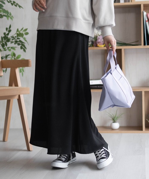 HusHusH（ハッシュアッシュ）の「HusHusH ドット柄フレアスカート（スカート・レディース・ネイビー系/ブラック系/ホワイト系・L/M）」の2枚目の写真