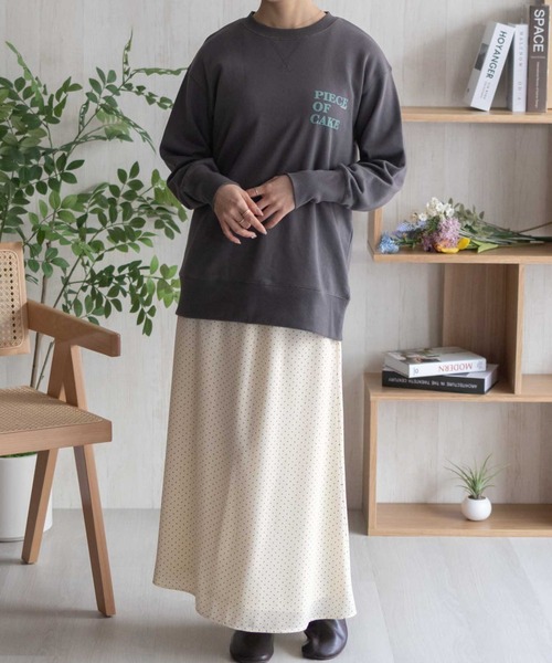 HusHusH（ハッシュアッシュ）の「HusHusH ドット柄フレアスカート（スカート・レディース・ネイビー系/ブラック系/ホワイト系・L/M）」の4枚目の写真