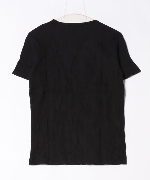 ARCHIVER（アーカイバ）の「●Growth by Grail●ワンポイント針抜きVネックT（Tシャツ/カットソー・メンズ・グレー/ブラック/ホワイト・MEDIUM/LARGE/X-LARGE）」の4枚目の写真