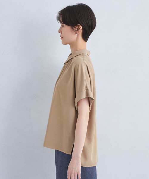 green label relaxing（グリーンレーベルリラクシング）の「襟付き ワイド ショートスリーブ シャツ -ウォッシャブル・接触冷感-（シャツ/ブラウス・レディース・ネイビー/ベージュ/ホワイト/コバルトブルー・FREE）」の8枚目の写真