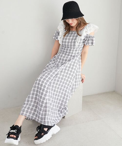 MAJESTIC LEGON(マジェスティックレゴン)の「2WAYデコリボンスポサン(サンダル・レディース・ブラック/アイボリー・SMALL/MEDIUM/LARGE)」の16枚目の写真