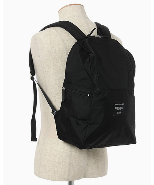 marimekko(マリメッコ)の「【ノベルティ付】Roadie / METRO backpack 《ZOZO限定》(バックパック/リュック・レディース・ブラック・FREE)」の13枚目の写真