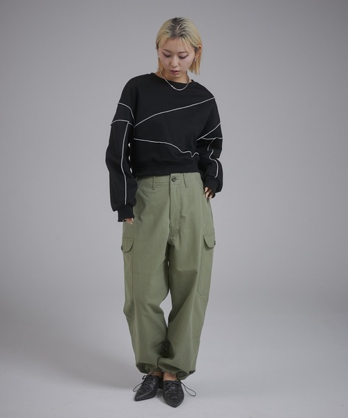 ENVYM(アンビー)の「バイカラーステッチスウェットPO(スウェット・レディース・ブラック/グレー/ダークグレー・FREE)」の19枚目の写真