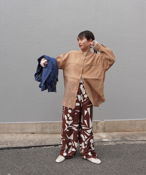 gossara（ゴサラ）の「胸切替バンドカラーシャツ（シャツ/ブラウス・レディース・ブラック/アイボリー/モカ・FREE）」の10枚目の写真