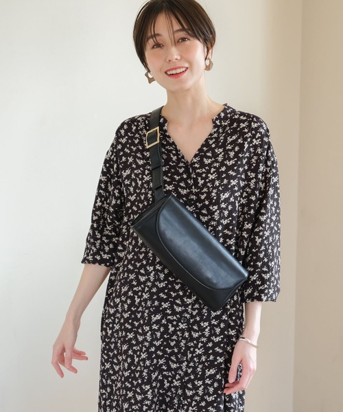 Elura（エルーラ）の「2wayロールバッグ／288164（ハンドバッグ・レディース・ブラック/アイボリー・ONE SIZE）」の7枚目の写真