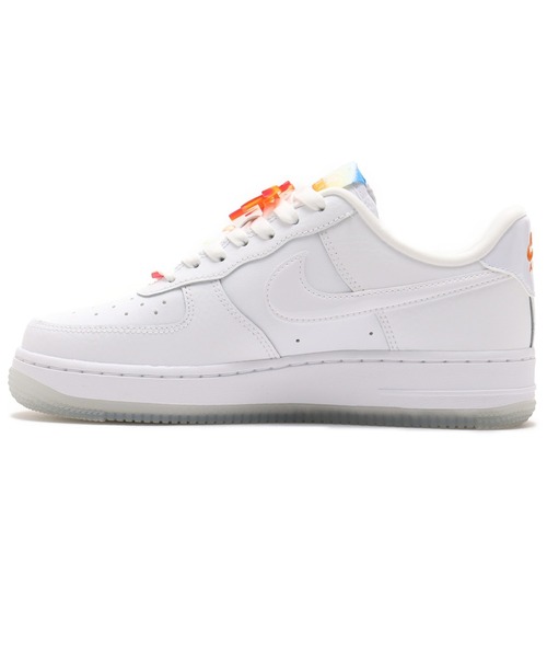 NIKE(ナイキ)の「NIKE WMNS AIR FORCE 1 '07 LX / ナイキ ウィメンズ エア フォース 1 '07 LX 【SP】(スニーカー・レディース・ホワイト・24.0cm/23.0cm/24.5cm/23.5cm/25.0cm)」の6枚目の写真