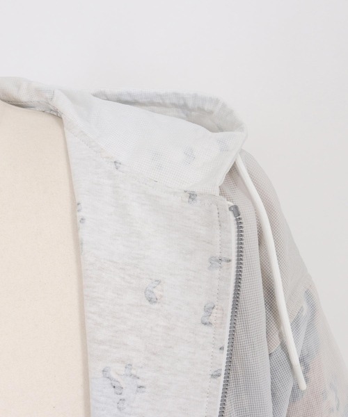 ADAM PATEK(アダムパテック)の「【ADAMPATEK/アダムパテック】sheer mesh camouflage hooded blouson/メッシュxカモフラフーデッドブルゾン(マウンテンパーカー・レディース・ホワイト/ブラック・1/2)」の14枚目の写真