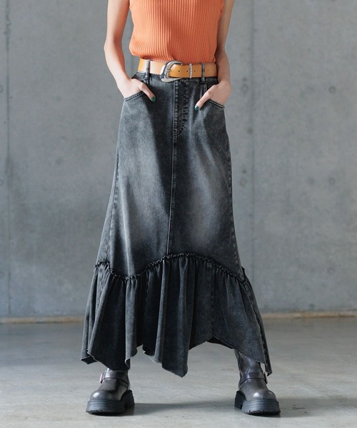 PAGEBOY（ページボーイ）の「カットデニムティアードスカート（デニムスカート・レディース・ブルー/ブラック・FREE）」の2枚目の写真