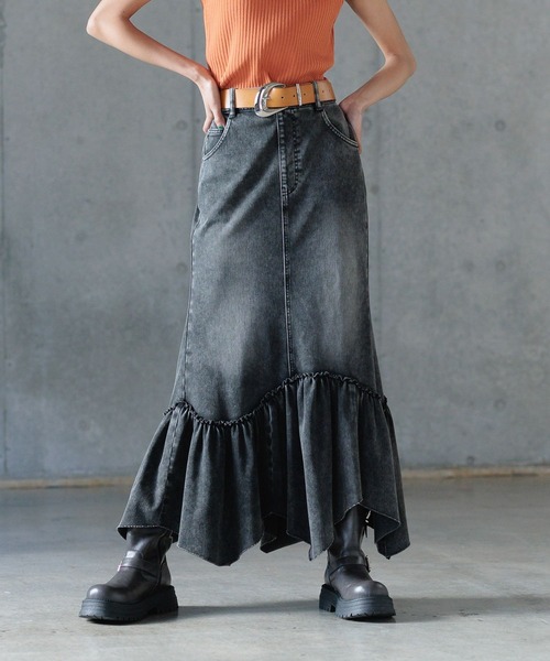 PAGEBOY（ページボーイ）の「カットデニムティアードスカート（デニムスカート・レディース・ブルー/ブラック・FREE）」の6枚目の写真