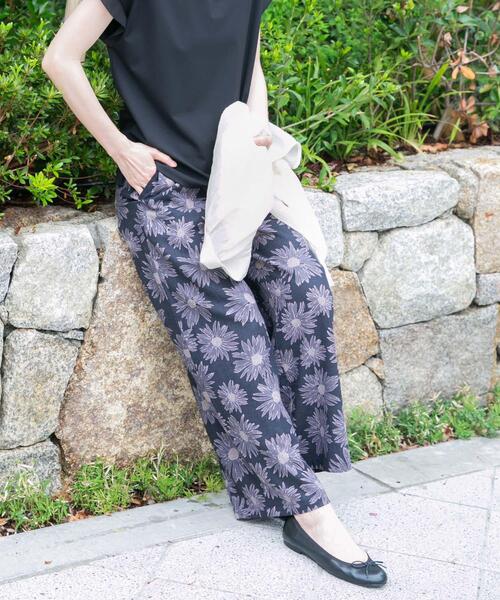 ITEMS URBANRESEARCH(アイテムズ アーバンリサーチ)の「『Sサイズあり』『洗濯可』リネンレーヨンワイドパンツ(その他パンツ・レディース・グリーン/ブラック/ブラック系その他/ライトベージュ/ブルー系その他/ホワイト系その他・MEDIUM/SMALL)」の6枚目の写真