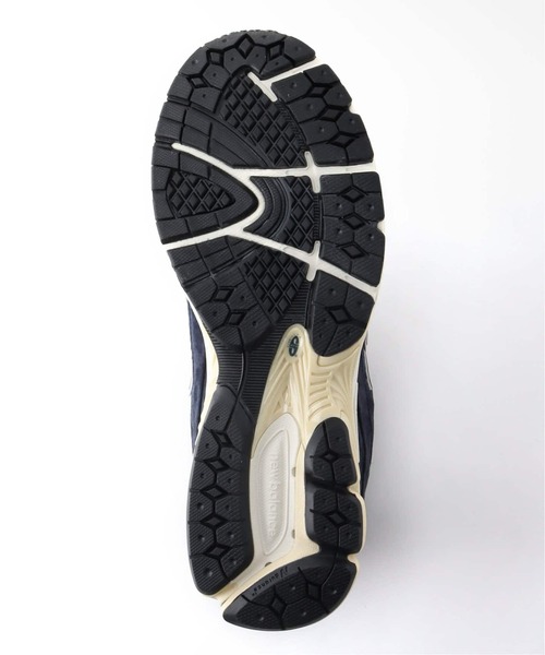 NEW BALANCE(ニューバランス)の「NEW BALANCE (ニューバランス) M2002RCA(スニーカー・メンズ・ネイビー・28cm/27.5cm/27cm/26.5cm/26cm/25.5cm/25cm/24.5cm/24cm/28.5cm/29cm)」の6枚目の写真