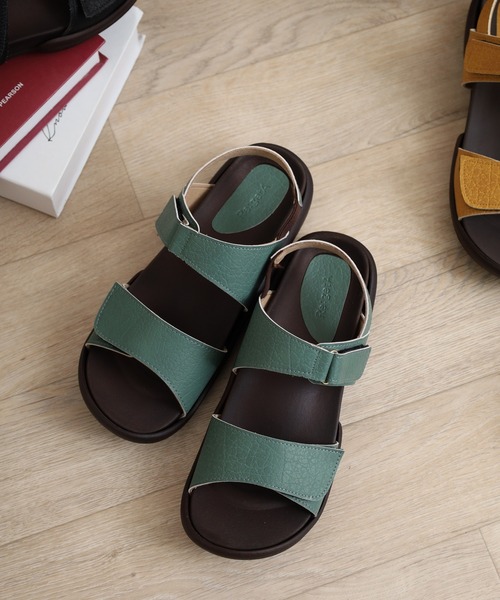 Re:getA(リゲッタ)の「Re:getA バックベルト付きグミサンダル 22.0cm ~ 25.5㎝ R279(サンダル・レディース・ライトブルー/ブラック/アイボリー/レッド/ダークブルー/マスタード・L/LL/S/M)」の1枚目の写真