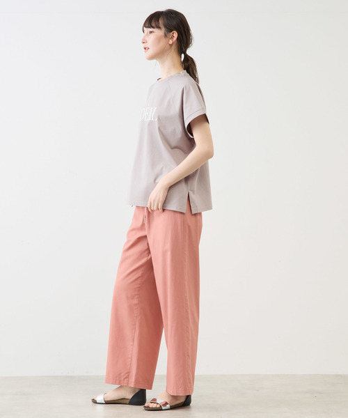 MELROSE claire（メルローズ クレール）の「ラグランロゴTシャツ（Tシャツ/カットソー・レディース・グレイッシュベージュ/オフホワイト/ブラック・FREE）」の10枚目の写真