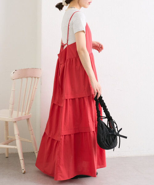 w closet（ダブルクローゼット）の「タックティアードキャミワンピース（ワンピース・レディース・ピンク/ブラック系その他/ブラック/レッド/オフホワイト・FREE）」の12枚目の写真